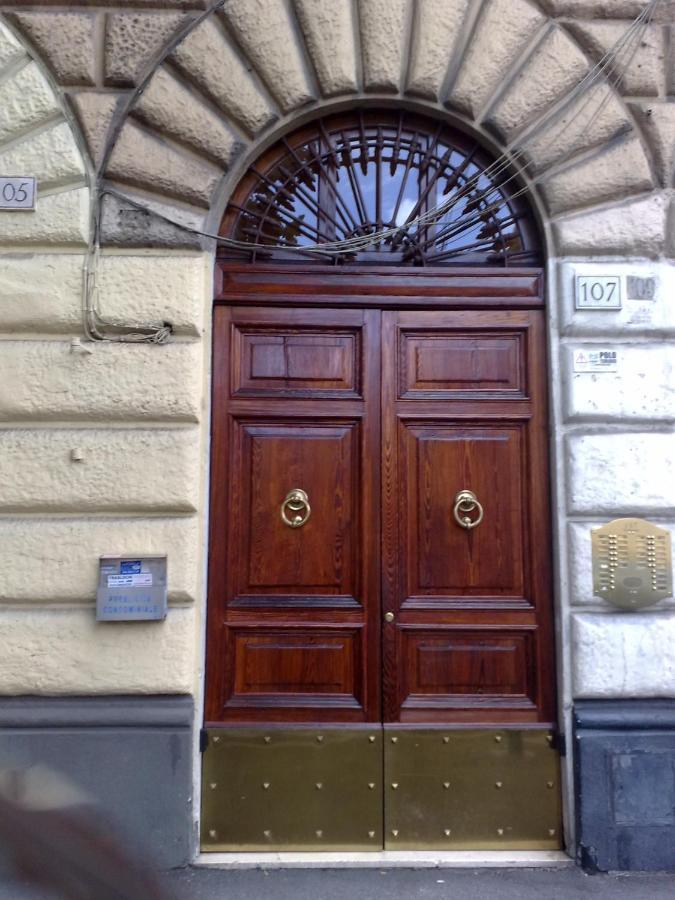 Amici Di Roma Apartamento Exterior foto